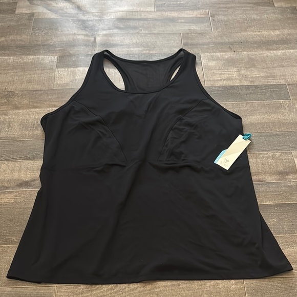 Livi Active Quick Dry Black Tank Top NWT Size 26/28 - Picture 1 of 6